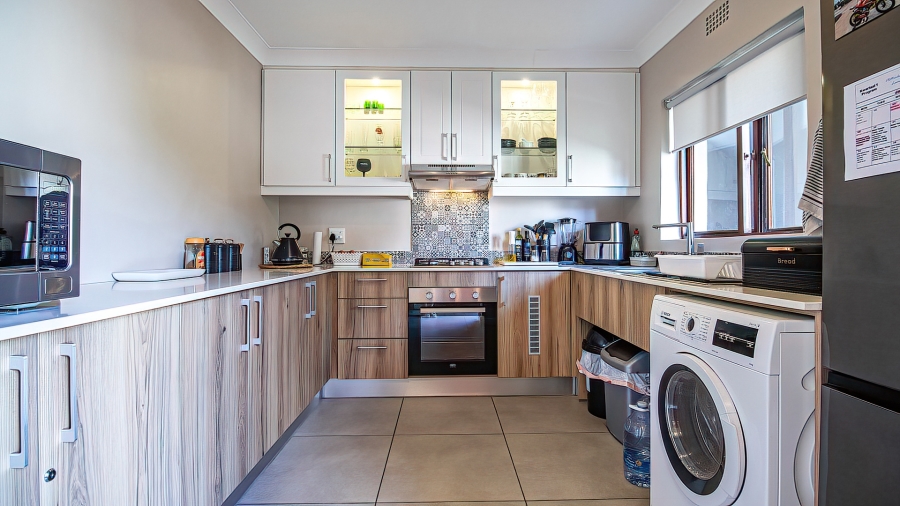 2 Bedroom Property for Sale in Piesang Valley Western Cape